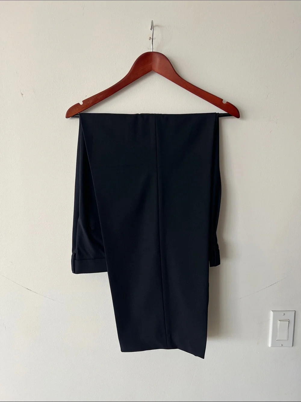 Uniqlo Navy Pleated Wide Pants size XL 32” length